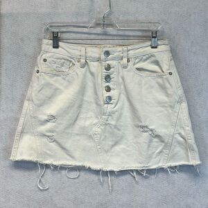 WE THE FREE Jean Mini Skirt Size 29 White Distressed Raw Cut Hem Button Fly